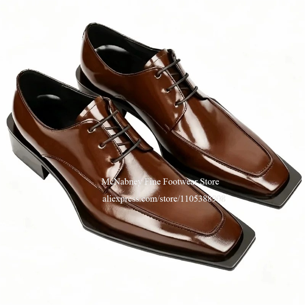 Formal Wear For Men In Wedding - Sepatu Kulit Berpaku Kancing Model Oxford